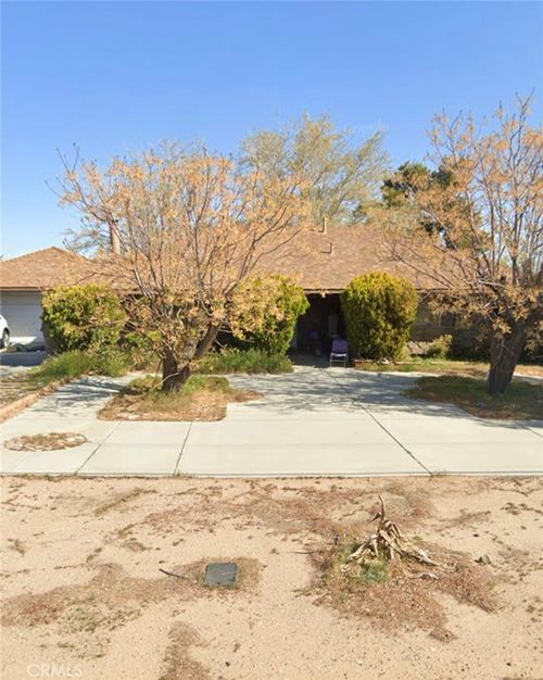 14606 Riverside St, Hesperia, CA, 92345 | Card Image