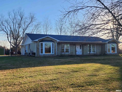 11 Zan Ln, Eddyville, IL, 62928-9725 | Card Image