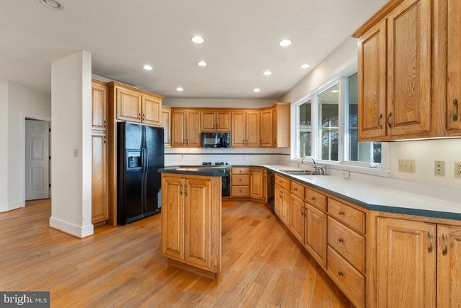 286 Waterbury Rd, House other with 4 bedrooms, 4 bathrooms and null parking in Kilmarnock VA | Image 17