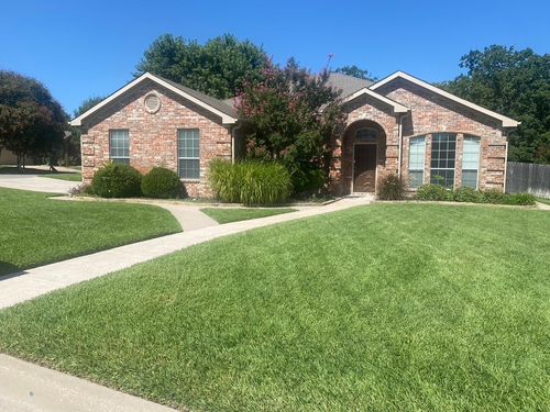 2230 Creek Side Dr, Weatherford, TX, 76087-3846 | Card Image