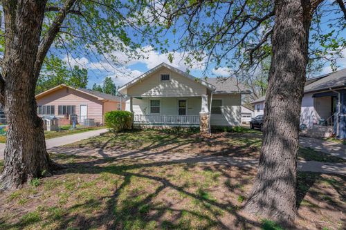 1006 N Washington Ave, Wellington, KS, 67152-4258 | Card Image