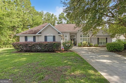 203 Cumberland Dr, Kingsland, GA, 31548-6151 | Card Image