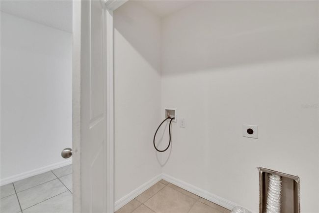 10392 Sheffield Rd, House other with 4 bedrooms, 2 bathrooms and null parking in Spring Hill FL | Image 17