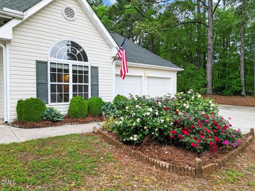 874 Cooke Rd, Louisburg, NC, 27549-8732 | Card Image