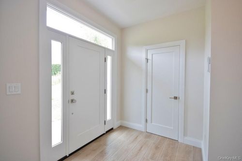 34 Andrews Ln, Sleepy Hollow, NY, 10591-2220 | Card Image