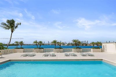 8B - 5 Island Ave, Condo with 1 bedrooms, 1 bathrooms and null parking in Miami Beach FL | Image 3