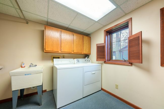 27. Laundry Room 1-1 | Image 24