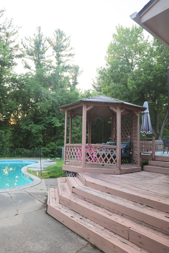 5752 Pine View Dr, House other with 5 bedrooms, 3 bathrooms and null parking in Ypsilanti MI | Image 13