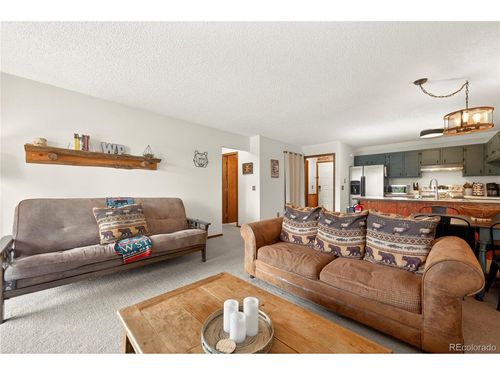 c201-80 Jabberwocky, Fraser, CO, 80442 | Card Image