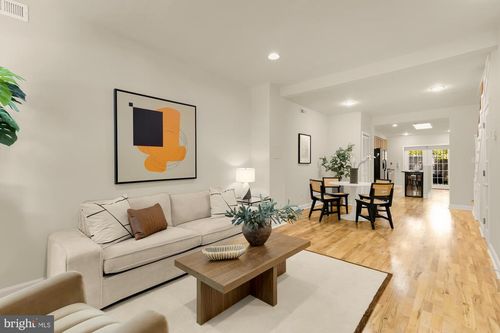 1225 4th St Nw, WASHINGTON, DC, 20001-4601 | Card Image