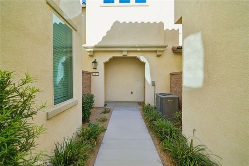 5254 Wildflower, Fontana, CA, 92336 | Card Image