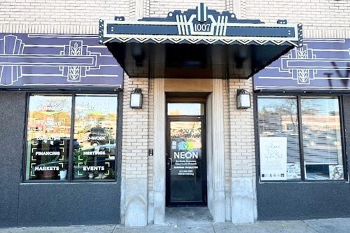 ste-102-1011 W Broadway Ave, Minneapolis, MN, 55411-2567 | Card Image