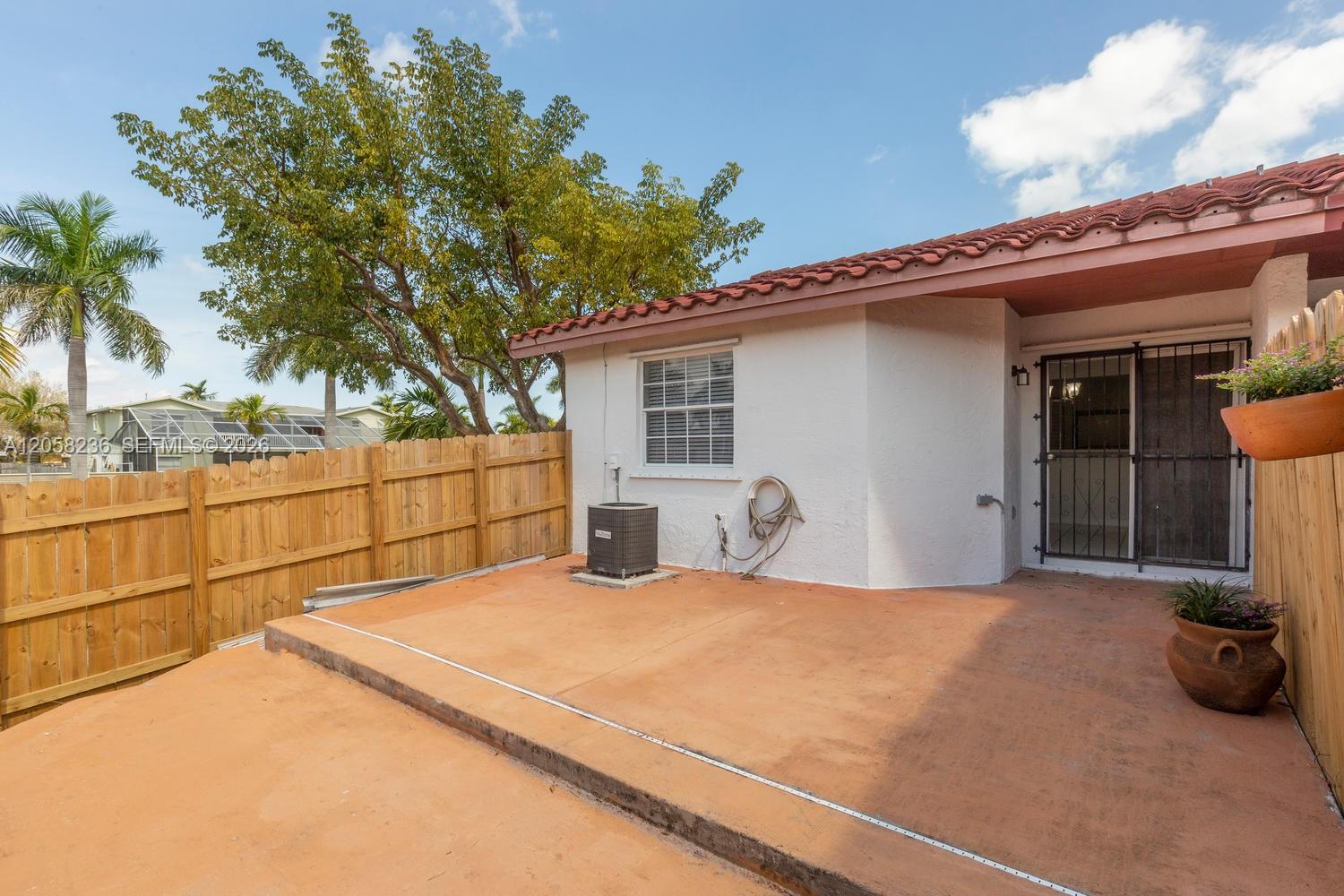 Residential Lease in Cutler Bay