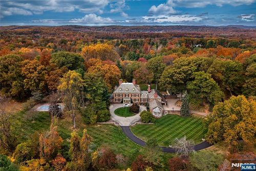 74 Village Rd, New Vernon, NJ, 07976-9719 | Card Image