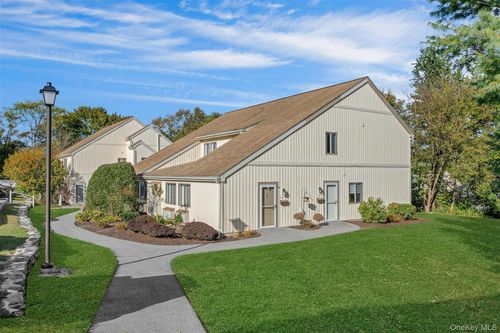 b-17 Cromwell Pl, Mohegan Lake, NY, 10547-1134 | Card Image