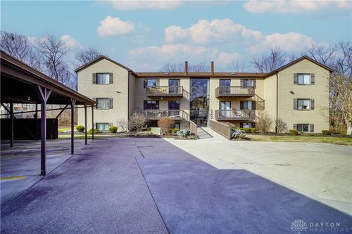 2048 Woodtrail Dr, Fairfield, OH, 45014-8608 | Card Image