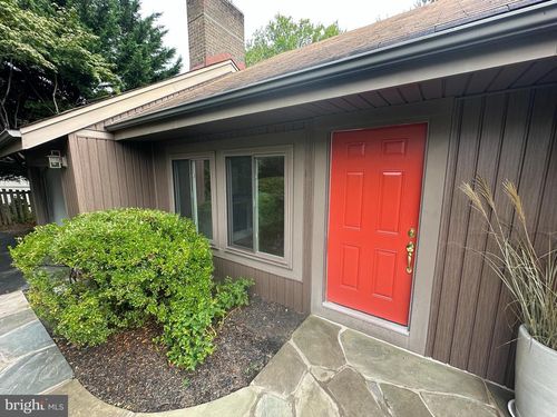 11613 Piney Lodge Rd, NORTH POTOMAC, MD, 20878-2441 | Card Image