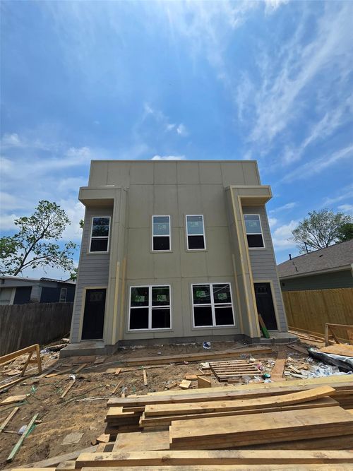 7982 Ritz St, Houston, TX, 77028-3306 | Card Image