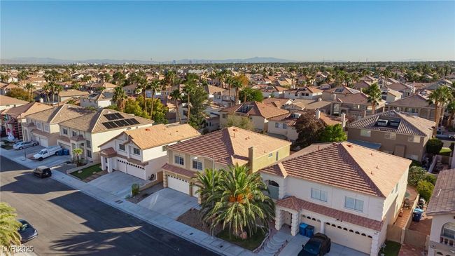 Aerial view featuring a residential view | Image 49