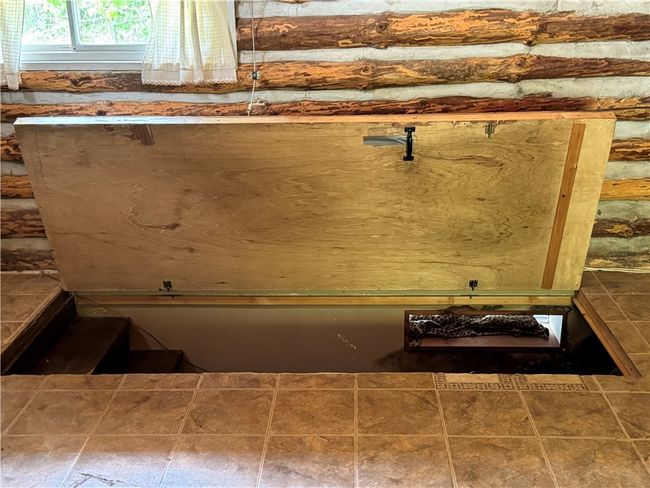 15014 Silver Creek Rd, House other with 1 bedrooms, 1 bathrooms and null parking in Birnamwood WI | Image 12