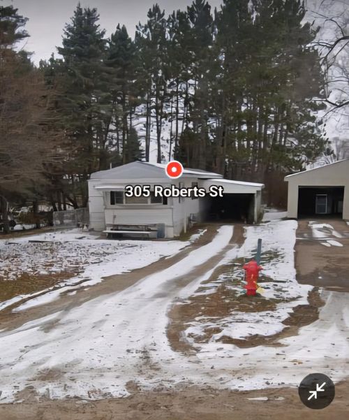 305 Roberts St, Manton, MI, 49663-9147 | Card Image