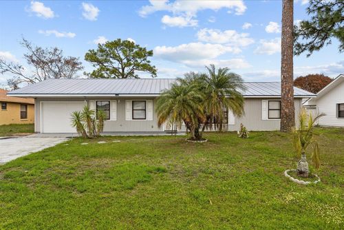949 Se Breakwater Avenue, Port St Lucie, FL, 34983 | Card Image