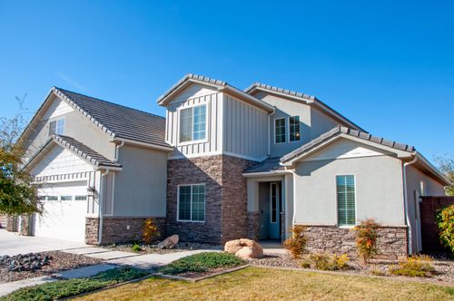 429 E Treasure Valley Rd, Washington, UT, 84780-3066 | Card Image