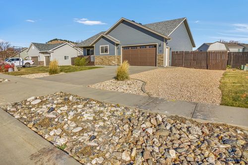 14920 Sun Valley Dr, Summerset, SD, 57769 | Card Image