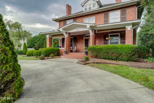 801 Holston Ave, Bristol, TN, 37620-3512 | Card Image