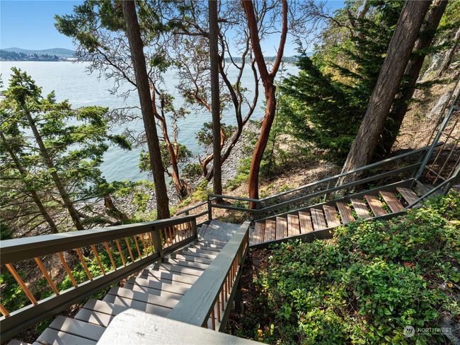 Stairs to firepit. | Image 28