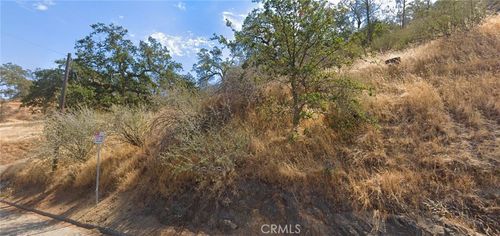 28762 Sky Harbour Rd, Friant, CA, 93626-9731 | Card Image