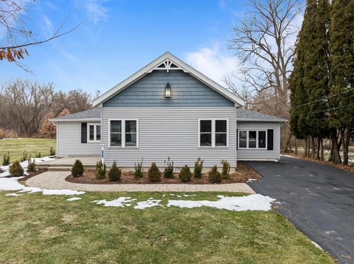 132 Fontana Avenue, Fontana, WI, 53125 | Card Image