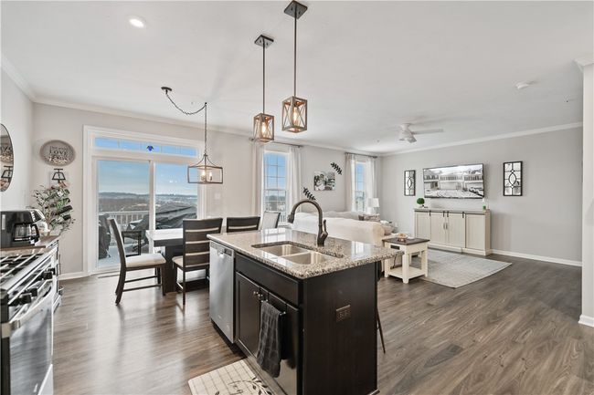 Again, this open floor plan is spectacular... | Image 15