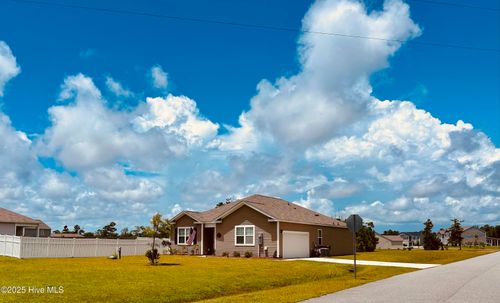 215 Brim Ct, Peletier, NC, 28584-0108 | Card Image