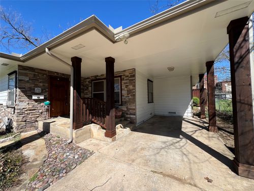 533 E Sears Street, Denison, TX, 75021 | Card Image