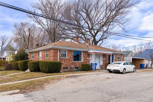 23555 Peters Avenue, Warren, MI, 48091 | Card Image