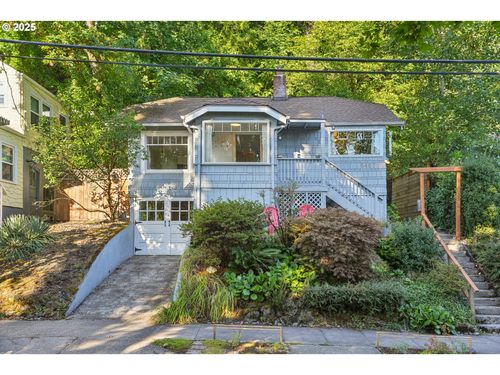 6407 S Corbett Ave, Portland, OR, 97239-3511 | Card Image