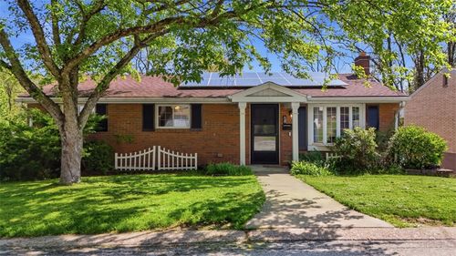 88 Lilmont Dr, Swissvale, PA, 15218 | Card Image