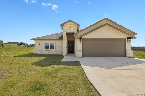 510 Lazy Oak Ln, La Vernia, TX, 78121-5105 | Card Image