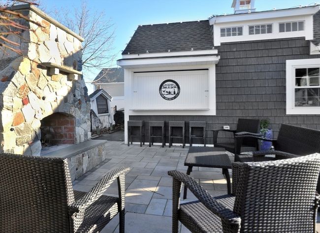 14 Lewis St, House other with 5 bedrooms, 4 bathrooms and 9 parking in Hull MA | Image 33