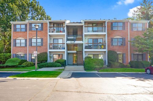 308 Bromley Pl, East Brunswick, NJ, 08816-5107 | Card Image