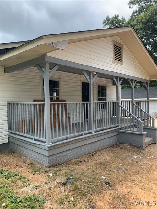 2407 3rd St E, Tuscaloosa, AL, 35404-2422 | Card Image