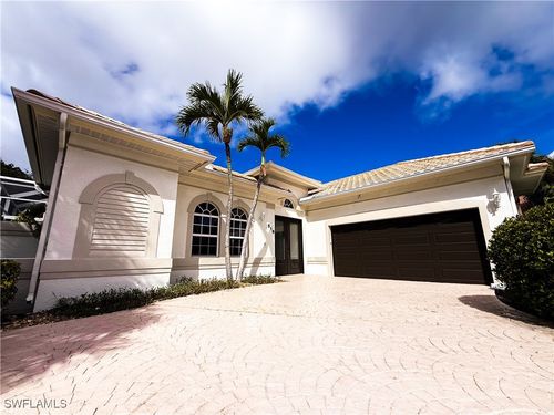 516 Eagle Creek Dr, NAPLES, FL, 34113-8015 | Card Image