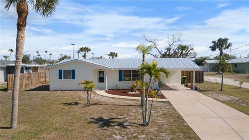 1455 New Point Comfort Rd, ENGLEWOOD, FL, 34223-4808 | Card Image