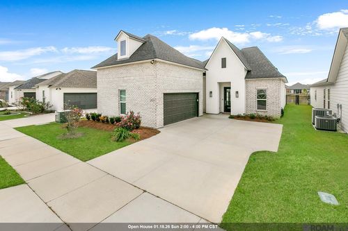 3146 Woodgrove Way, Baton Rouge, LA, 70810-8475 | Card Image