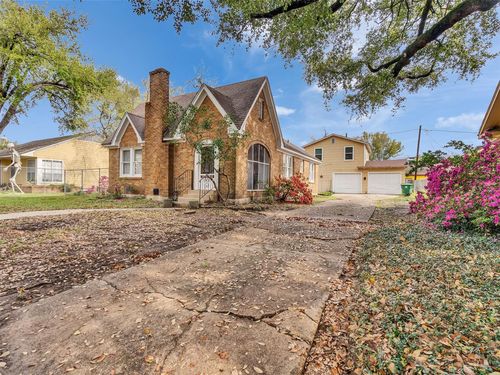 1411 Lawson St, Houston, TX, 77023-3646 | Card Image