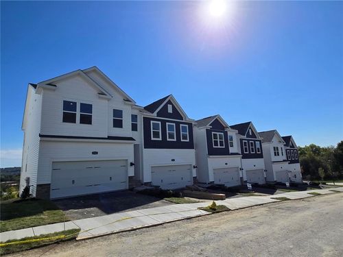 204 Paddock Lane, Jackson Twp, PA, 16037 | Card Image
