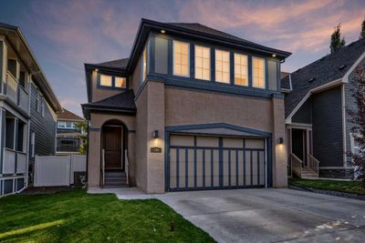 358 Mahogany Terr Se, House detached with 4 bedrooms, 3 bathrooms and 2 parking in Calgary AB | Image 1