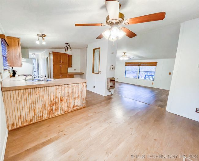 39 Summit Dr, House other with 3 bedrooms, 2 bathrooms and null parking in Canadian OK | Image 18
