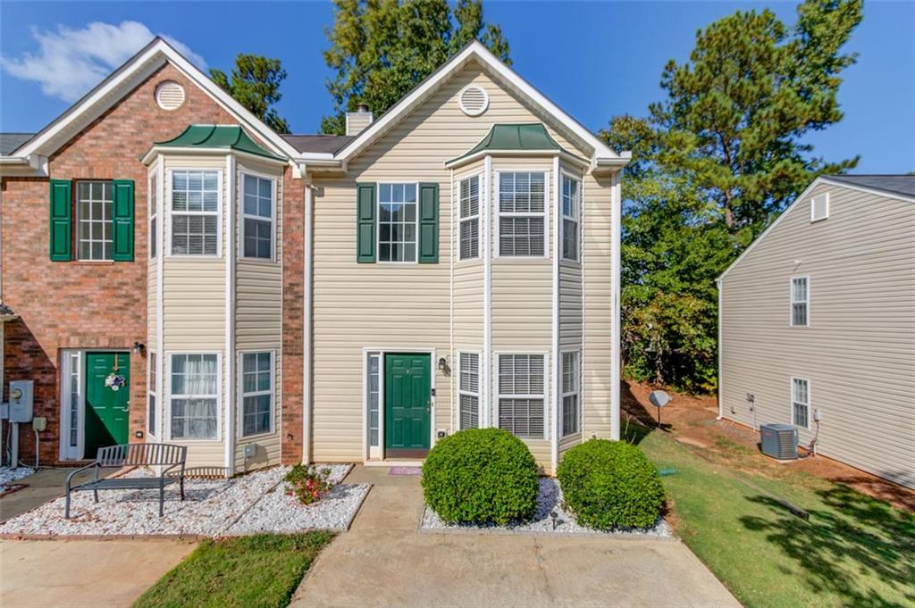 Crawford Oaks Dr, Oakwood, GA 30566